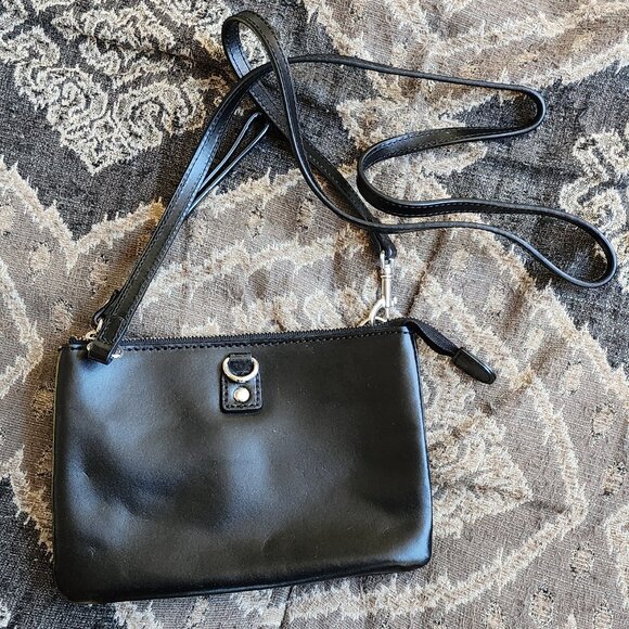 GAP Black Leather Crossbody Mini Shoulder Bag - Picture 5 of 15